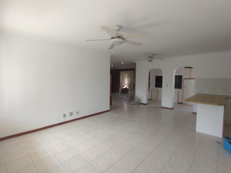 To Let 3 Bedroom Property for Rent in Twin Palms Western Cape